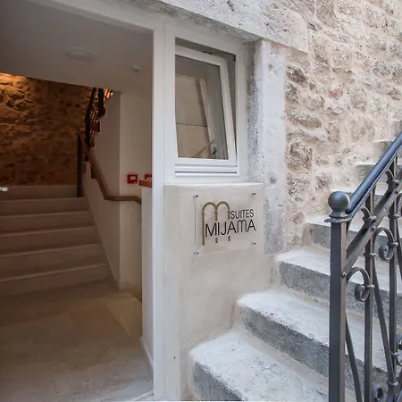 Mijama Bed & Breakfast 4*